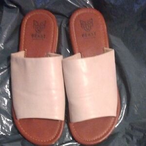 BEAST FASHION Tan and Cream Slide Sandals